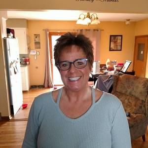 Meet your Posher, Tonya